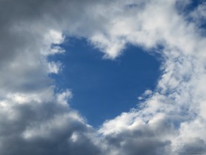 Good Morning Love Wallpaper_Heart Shaped Cloud    